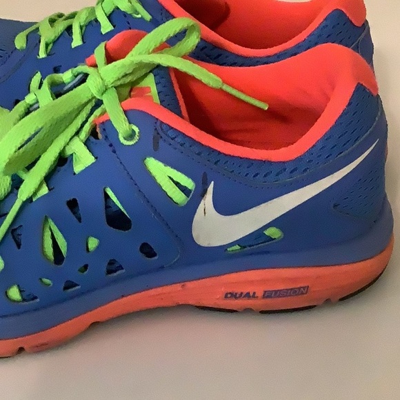 Nike Dual Fusion Run 2 Distinct Blue Flash Lime Shoe Womens 6 Sneaker. Preloved - Picture 5 of 6